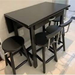 MESA DOBRAVEL C/ GAV. + 4 BANQUETAS SEM ENCOSTO MESA DOBRAVEL C/ GAV. + 4 BANQUETAS SEM ENCOSTO